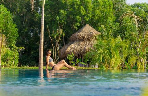 Ong Lang Resort | Island Lodge