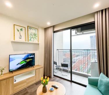 Gia Lam Apartment | It Dust Homestay 6 - The Forest Apartment