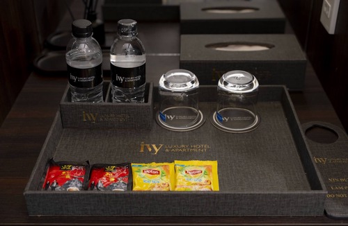 Van Mieu Hotel | Ivy Luxury Hotel & Apartment