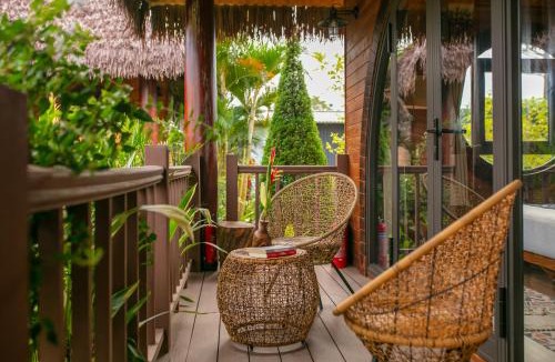 Ba Vi Hotel | Jacaranda Valley