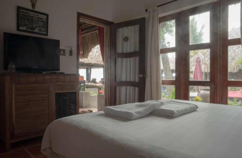 Central Mui Ne Beach Resort | Joe's Cafe & Garden Resort