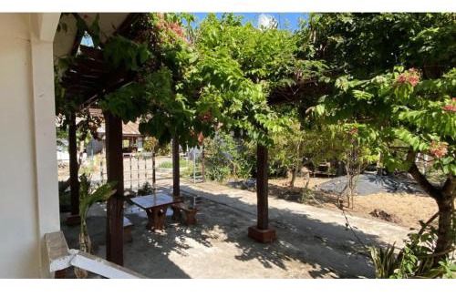 Don Det House | Johnny Guesthoues and Restaurant