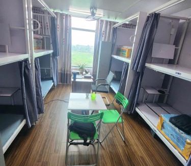 My Đinh Hostel | Ký túc xá 11A