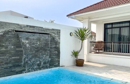 San Sai Villa | Karaoke Room Villa, Event Space, Conference Room, Drinks Available.