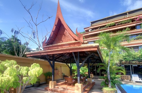 Kata Apartment | Kata-Karon beaches + Pool in Paradise