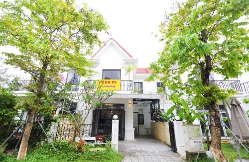 Huong Thuy Hotel | KenPPi HOMESTAY - NGUYÊN CĂN, đậu nhiều xe ô tô