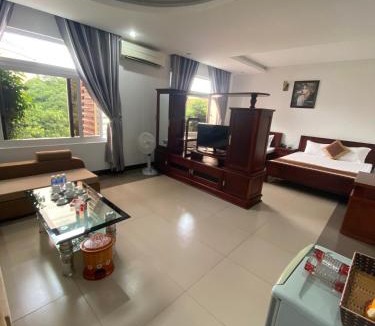 Vinh Hotel | Khách sạn cẩm lai