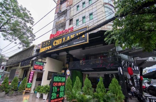 District 10 Hotel | Khách sạn Chi Lan Vy