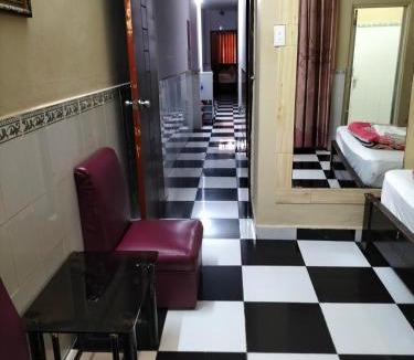 Binh Thanh Hotel | KHÁCH SẠN HỒNG ĐÀO