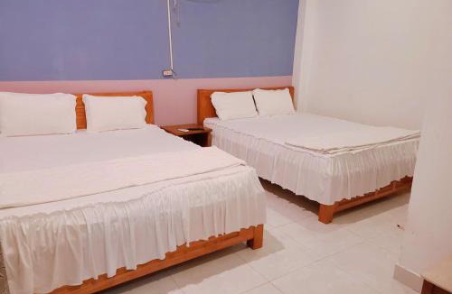 Con Son Hotel | khách sạn IQ