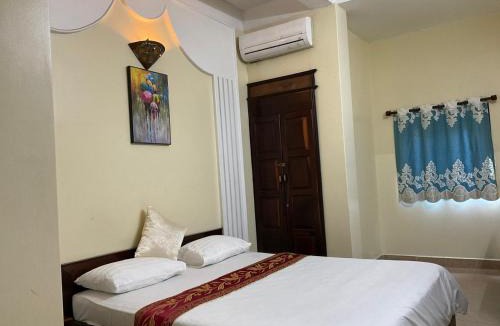 District 10 Hotel | Khách sạn Minh Châu - Hòa Hưng