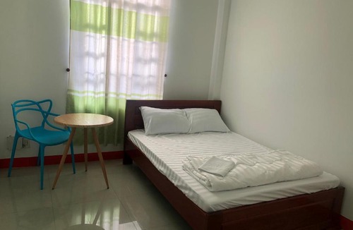 Cam Ranh Hostel | Khách Sạn Ngọc Lên CR