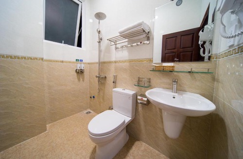 Phuong 10 Hotel | Khách Sạn Tommy