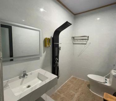 Bau Bang Hotel | Khách sạn Trung Hoa