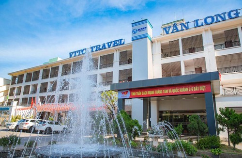 Cam Pha Hotel | Khách sạn Vân Long