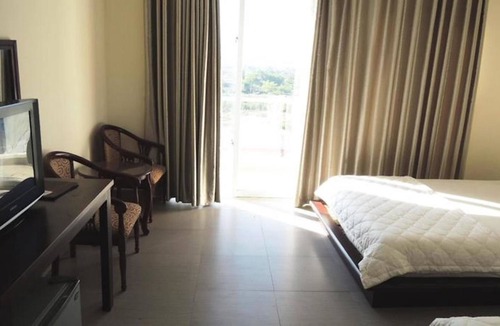 Phuoc Long Hotel | Khach San Blue Heaven