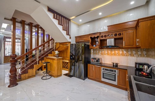Hai Chau Villa | Khải Villa Private Pool 6BR Walk to Han Market and Han River