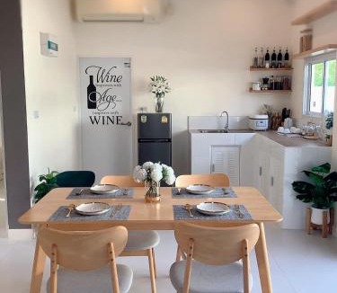 Song Phi Nong Ski Chalet | Kin Ippo House