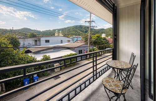 Bang Tao Apartment | King Room in the Heart of Central Bang Tao Live Work Connect