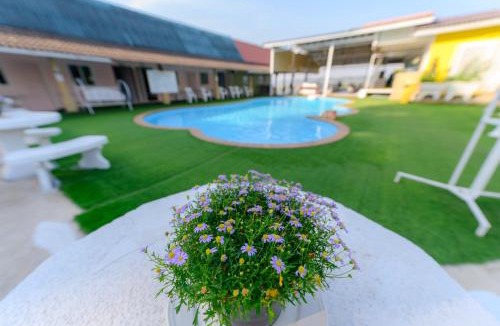 Pak Khat Hotel | Kongkhamkoon Hotel