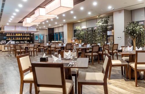 Ngo Quyen Hotel | KOVIE HOTEL