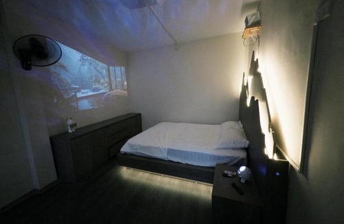 Old Quarter Apartment | Lốp Homestay