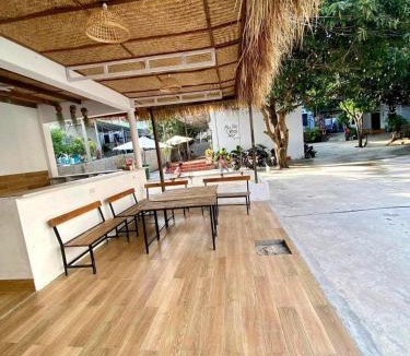 Central Mui Ne Beach House | Lac House Mui Ne