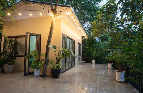 Ha Giang Bed & Breakfast | Lake House Ha Giang