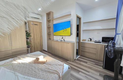 Quang An Apartment | Lakenest Realty 12, 111 Xuan Dieu, Tay Ho, Ha Noi