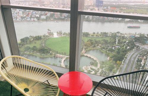 Hang Xanh Apartment | Landmark 81 - AirBnb