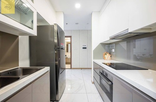 Hang Xanh Hotel | Landmark 81 Magical Tower Apartment