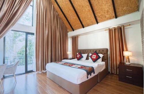 Luang Prabang Boat Rental | Lao Asia Resort Luangprabang