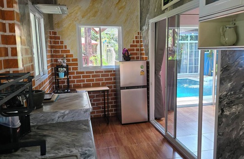 Ko Lanta House | Large Bungalow with Living room/and fully furbished kitchen.