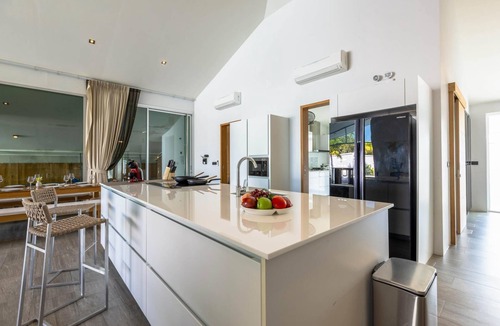 Hua Hin Villa | Large Private Pool Villa with 7 Bedrooms (7B)
