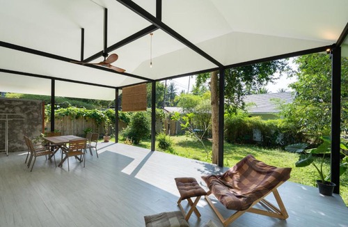 Hin Hong House | Large Terrace Tropical Garden House in Koh Phangan