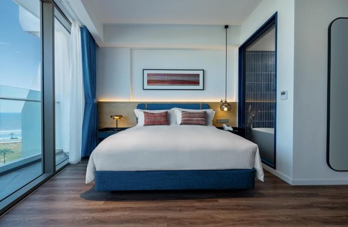 Quang Xuong Hotel | Lasong Hotel & Villas Sam Son by The Unlimited Collection