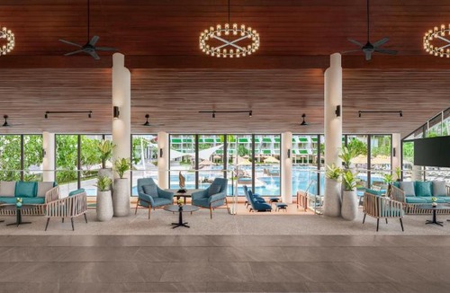 Karon Resort | Le Meridien Phuket Beach Resort