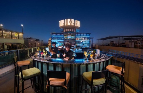 Old Quarter Hotel | Le Premier Hotel & Rooftop Bar