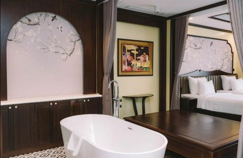 Luong Son Resort | Legacy Hill Resort & Villas
