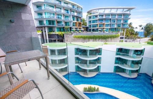 Patong Resort | Lets Phuket Twin Sands Resort & Spa