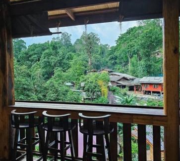 Mueang Pan House | Lhonglao Homestay หลงเราโฮมสเตย์