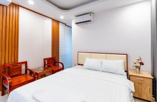 Long Bien Hotel | Light Hotel Ha Noi - Near AEON Mall Long Bien