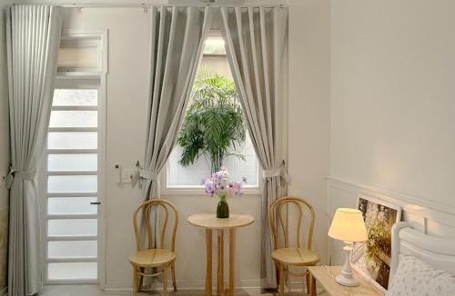 Hue City Centre House | LittleBloom homestay