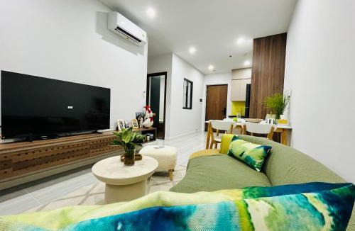 Di An Apartment | Livahome - Bcons City Lux homestay Di An HCMC