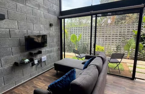 Ocotepec Apartment | Loft surrounded by tranquility, 3 minutes from the highway and very close to Tepoztlán.
