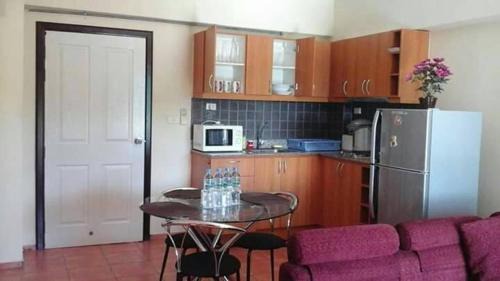 Saen Suk Hotel | Lomsabai Apartments