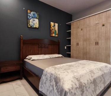 Duc Hoa Villa | Long homestay A3-25