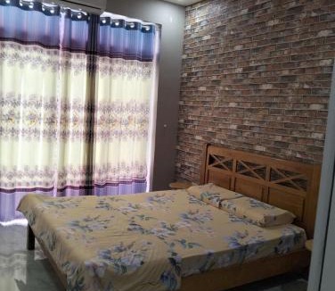 Duc Hoa Apartment | Long homestay A5-52