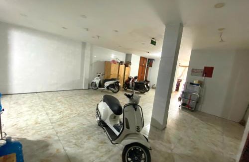 Binh Tan Hotel | LotusHotel 2