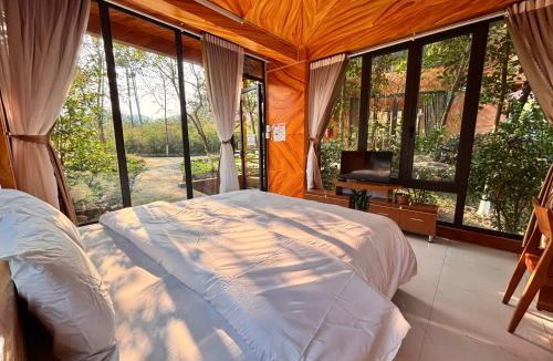 Than Uyen Hotel | Love hill than Uyên